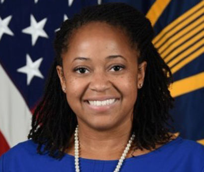  Calandra Layne